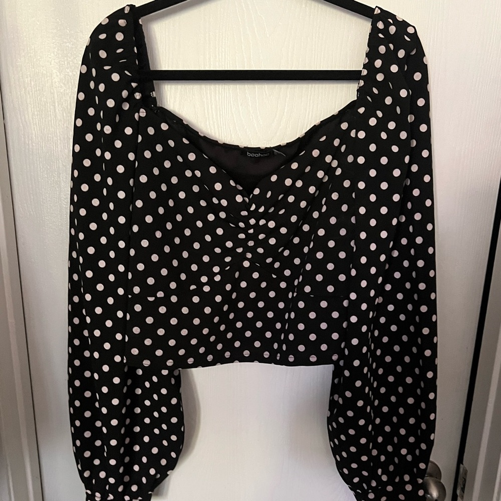 Boohoo Black and White Polka dot crop top